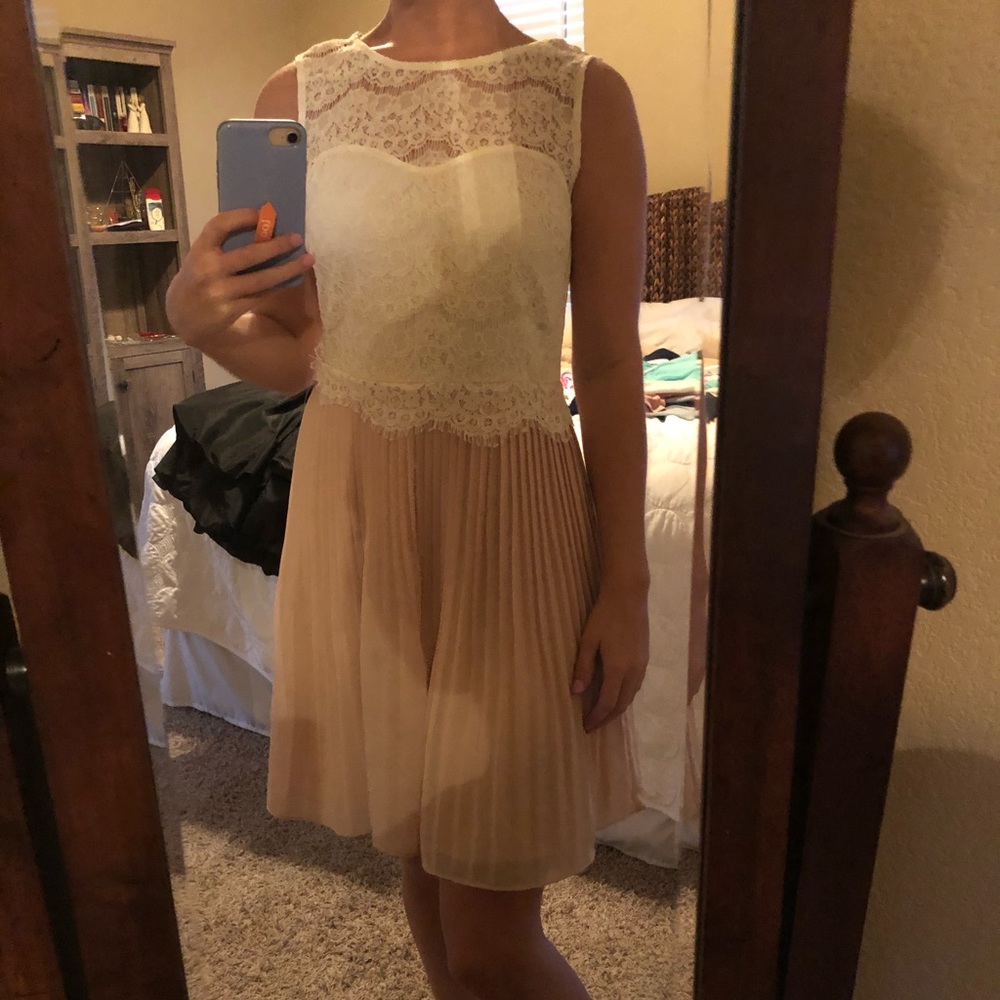 Lace dress